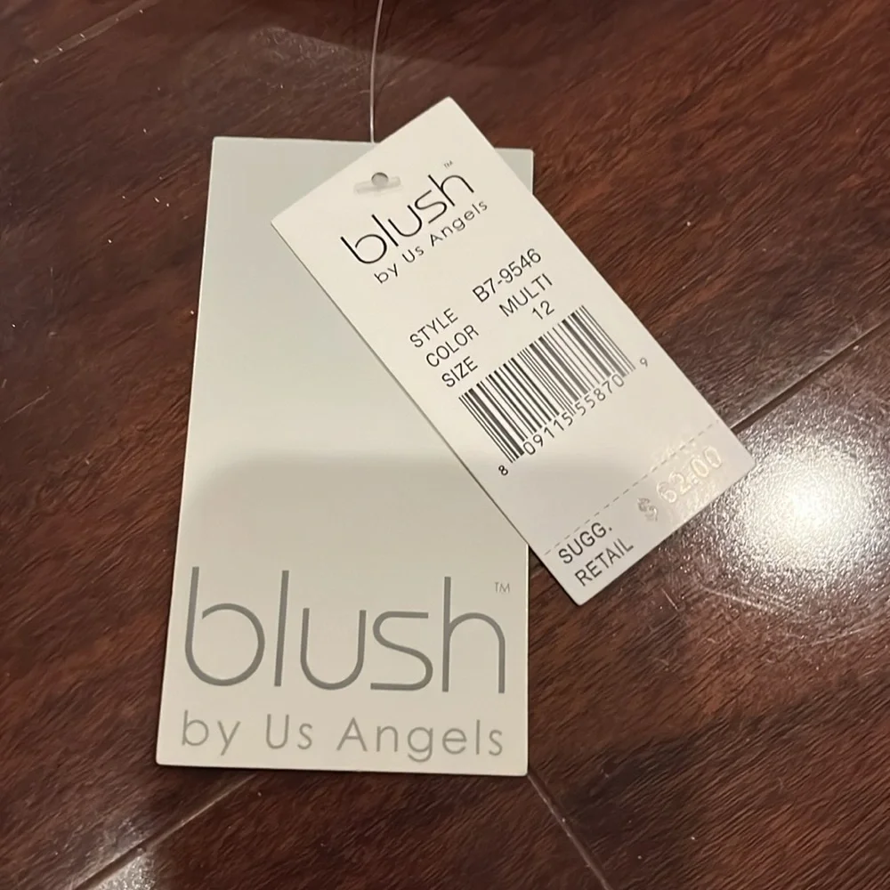 Blush by Us Angels nwt blush